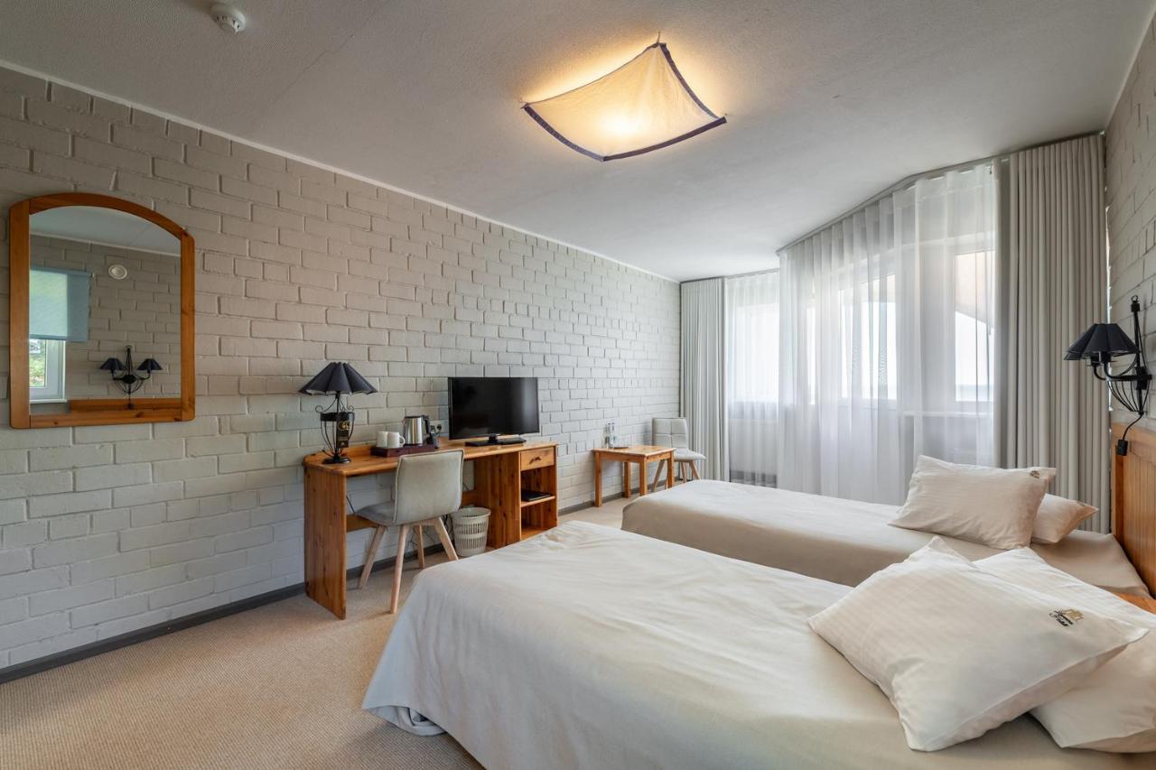 Lepanina Hotell Каблі Екстер'єр фото